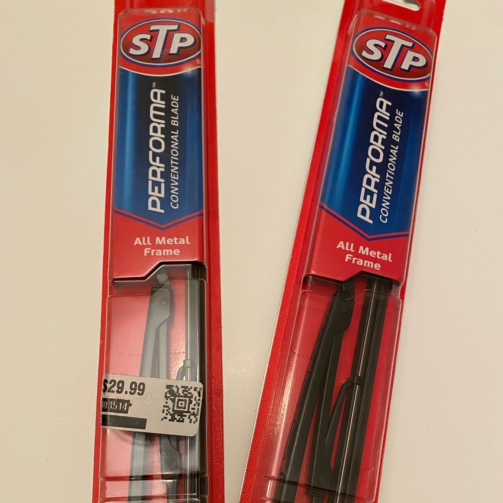 STP 28" Windshield Wiper blade